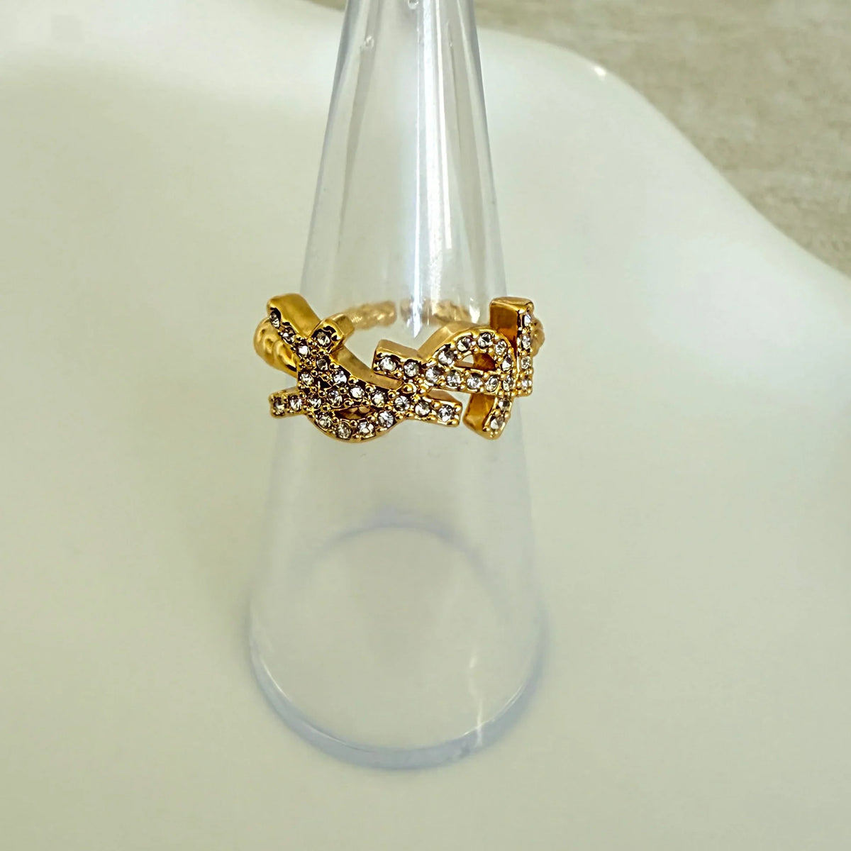 Yasmin Ring